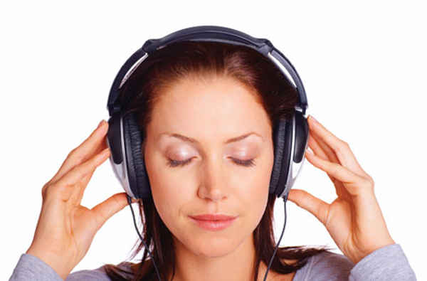 Mẹo giúp bạn  sử dụng tai nghe an toàn
