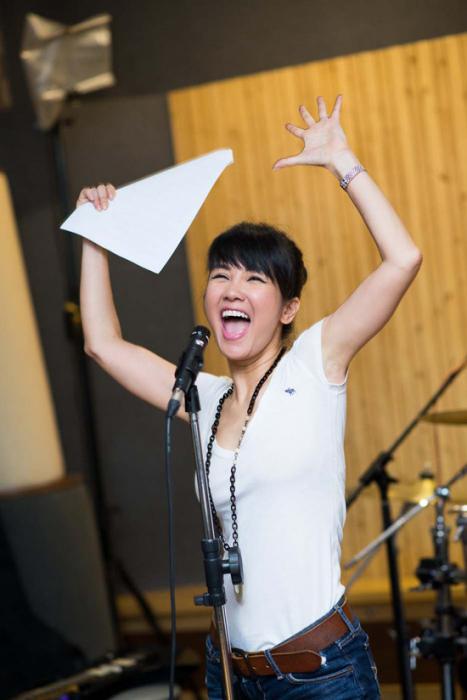 Diva Hồng Nhung gây bất ngờ khi lần đầu hát Rock