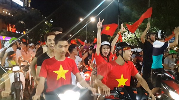 Đè bẹp U19 Myanmar, U19 Việt Nam ung dung vào chung kết