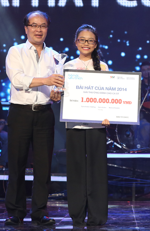 Phương Mỹ Chi giành chiến thắng 1 tỷ đồng tại 'Bài hát yêu thích'
